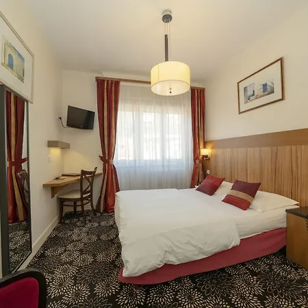 Hotel Du Parc, Restaurant, & Wellness 3*