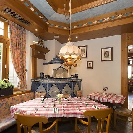 Du Parc, Restaurant, & Wellness