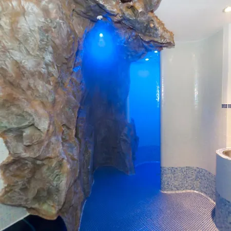 Du Parc, Restaurant, & Wellness