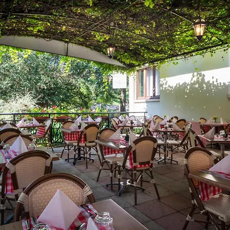 Du Parc, Restaurant, & Wellness 3* ニーデルブロン・レ・バン