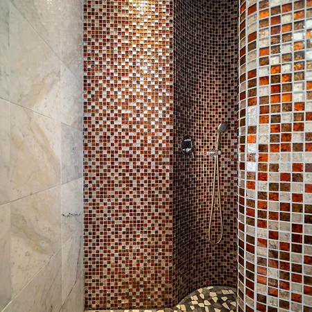 Du Parc, Restaurant, & Wellness ホテル 3*