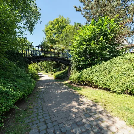 Du Parc, Restaurant, & Wellness ホテル ニーデルブロン・レ・バン