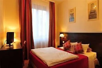 Du Parc, Restaurant, & Wellness