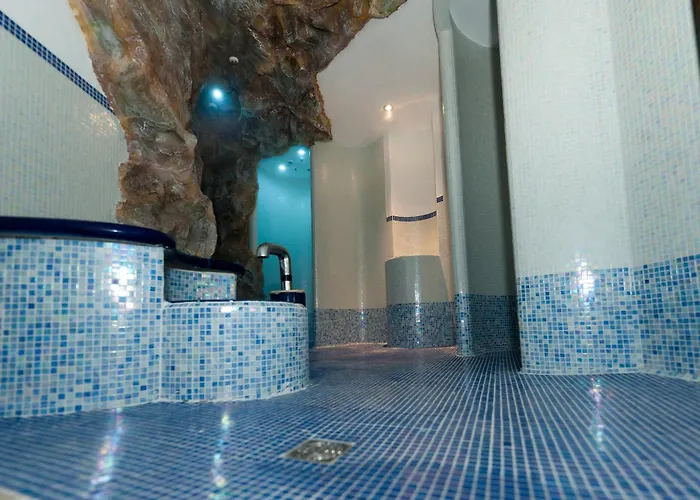 Du Parc, Restaurant, & Wellness Hotel 3*