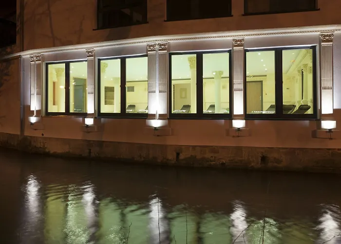 Hotel Du Parc, Restaurant, & Wellness